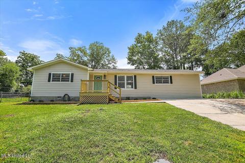 4126 Shelton St, Pearl, MS 39208
