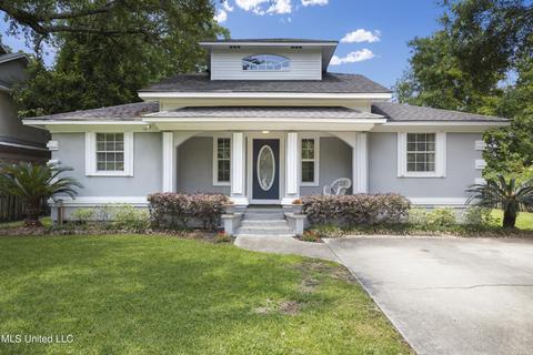 10081 Fournier Ave, D'iberville, MS 39540