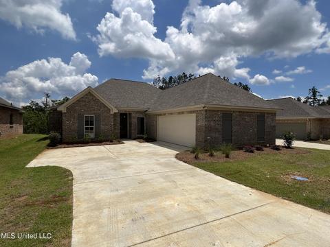 131 Serenity Ln, Pearl, MS 39208