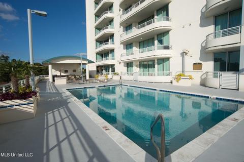 2060 Beach Blvd #908, Biloxi, MS 39531