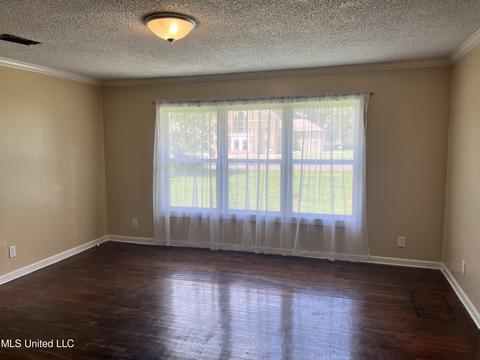 5424 Grierson St, Moss Point, MS 39563 photo 17