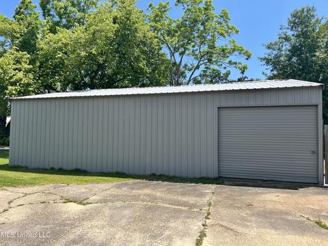 5424 Grierson St, Moss Point, MS 39563 photo 6