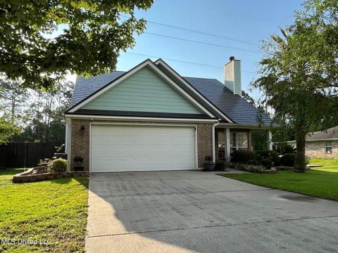 6508 Shoshonee Dr, Ocean Springs, MS 39564