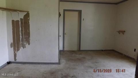 3305 James Rd, Enid, MS 38927 photo 3