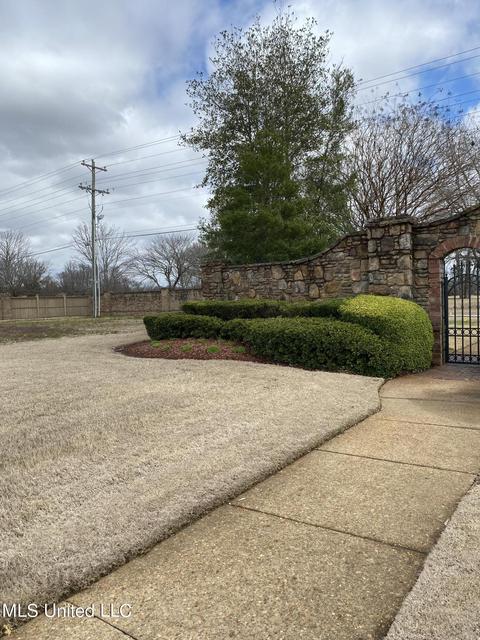 6098 Fleur De Lis, Olive Branch, MS 38654