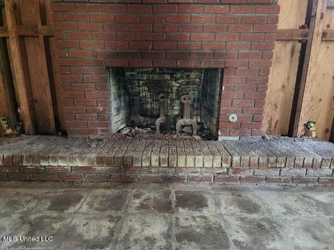 1438 Maria Dr, Jackson, MS 39204 photo 4