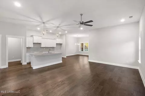 Other - 3074 Meadows Way, Hernando, MS 38632 photo 3 of 12