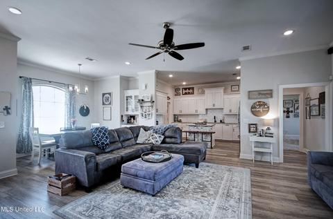 105 Chartleigh Circle Cir, Canton, MS 39046 photo 6