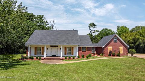 1430 Davis Rd, Terry, MS 39170 photo 1