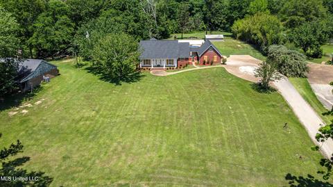1430 Davis Rd, Terry, MS 39170 photo 6