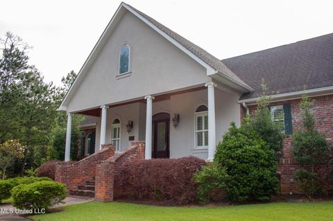 8 Carters Grv, Jackson, MS 39211 photo 3