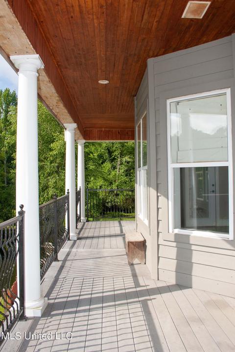 8 Carters Grv, Jackson, MS 39211 photo 18