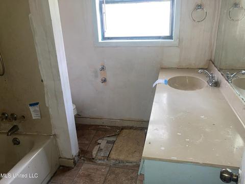 1166 Killarney St, Jackson, MS 39212 photo 10