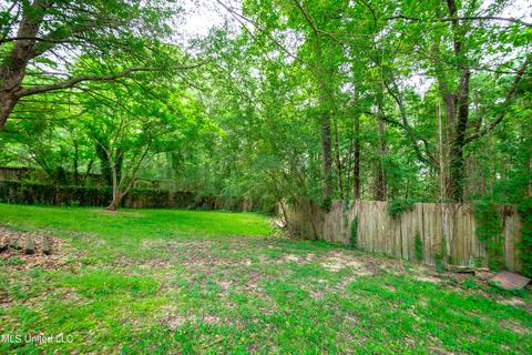 341 Stonecastle Dr, Brandon, MS 39047 photo 3