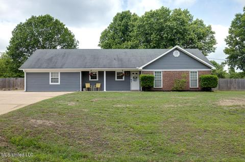 905 Reed Rd, Hernando, MS 38632