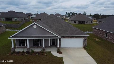 15132 Post Mill Ct, D'iberville, MS 39540