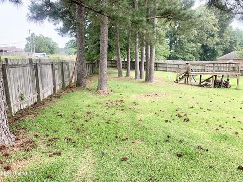 563 Mockingbird Cir, Brandon, MS 39047 photo 11