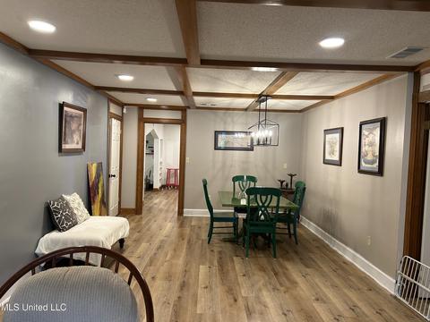 17 E Valley St, Hernando, MS 38632 photo 3
