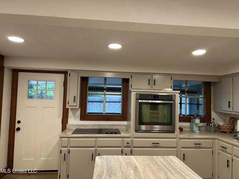 17 E Valley St, Hernando, MS 38632 photo 8