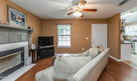 602 Mockingbird Cir, Brandon, MS 39047 photo 6
