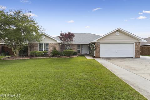 14130 Millie St, Biloxi, MS 39532