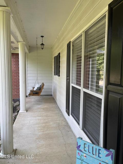 2681 Beaver Head Dr, Nesbit, MS 38651 photo 2