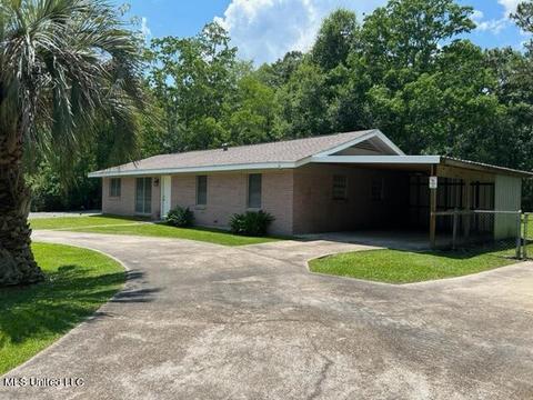 12467 N Oaklawn Ln, Biloxi, MS 39532