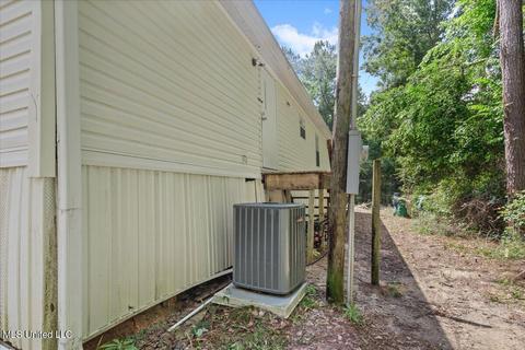 2400 Hillside Ln, Lucedale, MS 39452 photo 25