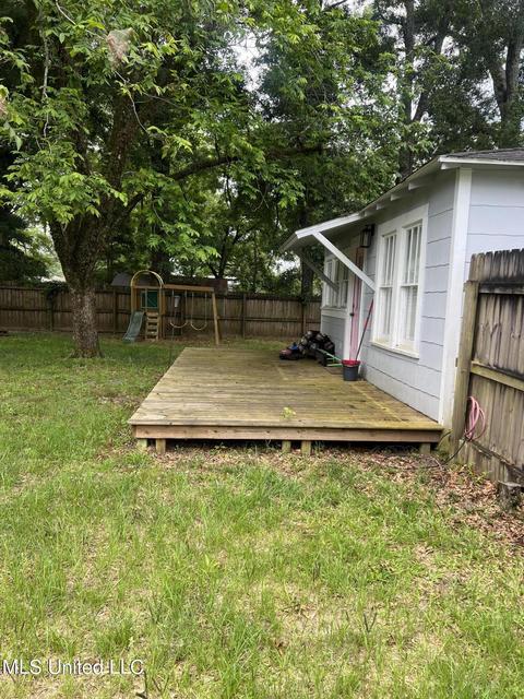 138 Mill St, Lucedale, MS 39452 photo 2