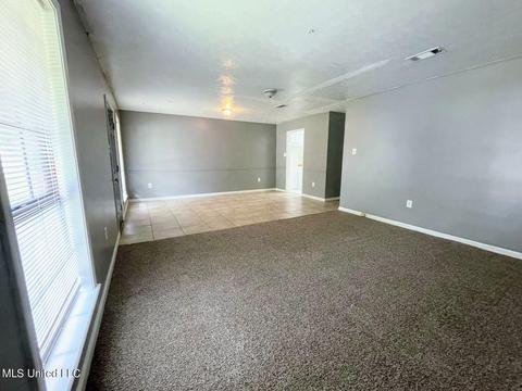100 Eager St #B, Clinton, MS 39056 photo 9