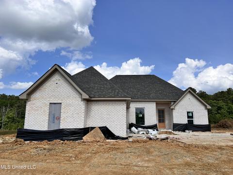 152 Landry Dr, Brandon, MS 39047 photo 2