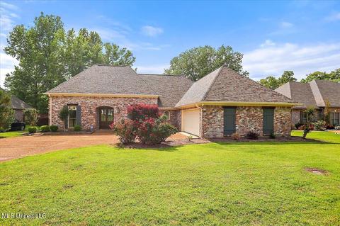 616 Berridge Dr, Ridgeland, MS 39157