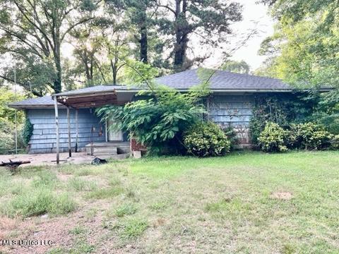63 Gibson Rd Cir, Vicksburg, MS 39180