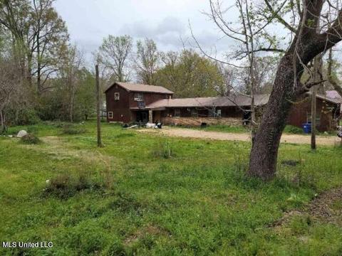 425 Center St, Brookhaven, MS 39601