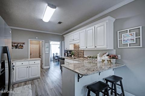 305 Windsor Ln, Brandon, MS 39047 photo 11