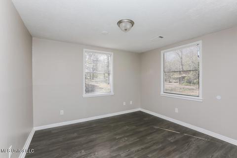 357 Broadmoor Dr, Jackson, MS 39206 photo 8