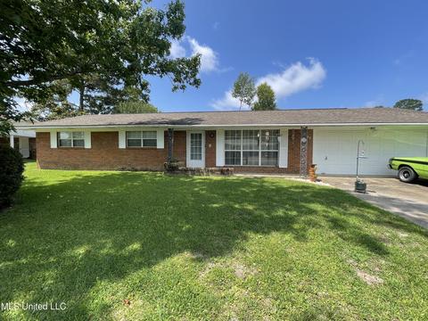 2189 Rustwood Dr, Biloxi, MS 39532