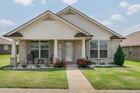 8769 Kimberly Dawn Dr, Southaven, MS 38671