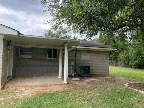 3632 Cochran Ave, Moss Point, MS 39562 photo 3