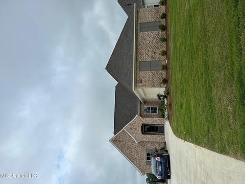 209 Baleigh Dr, Canton, MS 39046