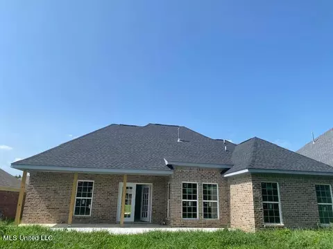 5031 Quail Ridge Dr, Jackson, MS 39212 photo 2