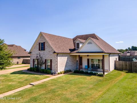 4654 E Dublin Cir, Olive Branch, MS 38654
