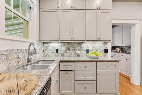 1711 Edgewood St, Jackson, MS 39202 photo 17