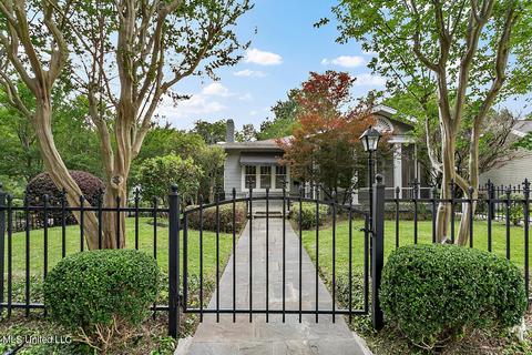 1711 Edgewood St, Jackson, MS 39202 photo 2