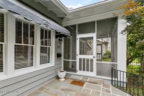 1711 Edgewood St, Jackson, MS 39202 photo 3