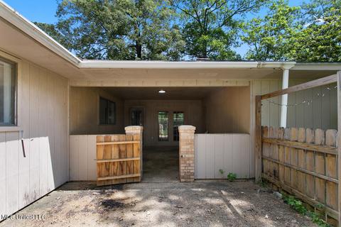 895 Serville Dr, Jackson, MS 39206 photo 22