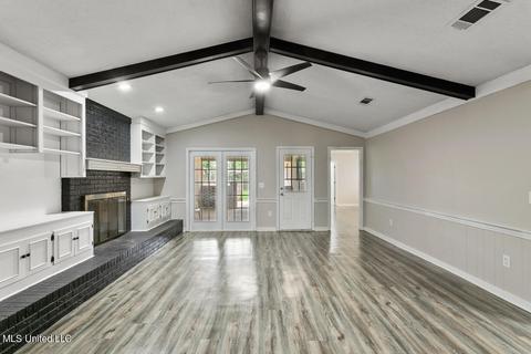 895 Serville Dr, Jackson, MS 39206 photo 3