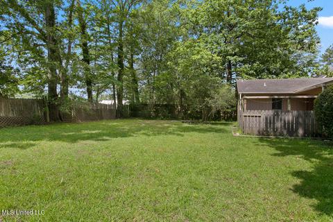 895 Serville Dr, Jackson, MS 39206 photo 21