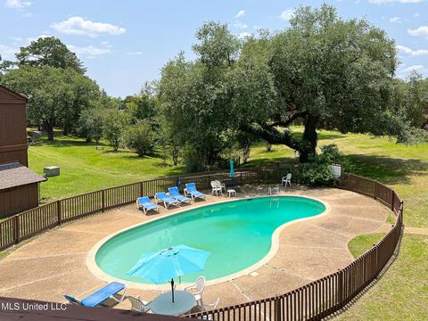 231 Lakeside Villa #E, Diamondhead, MS 39525 photo 6