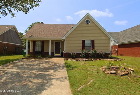 7615 W Caitlynn Cir, Horn Lake, MS 38637